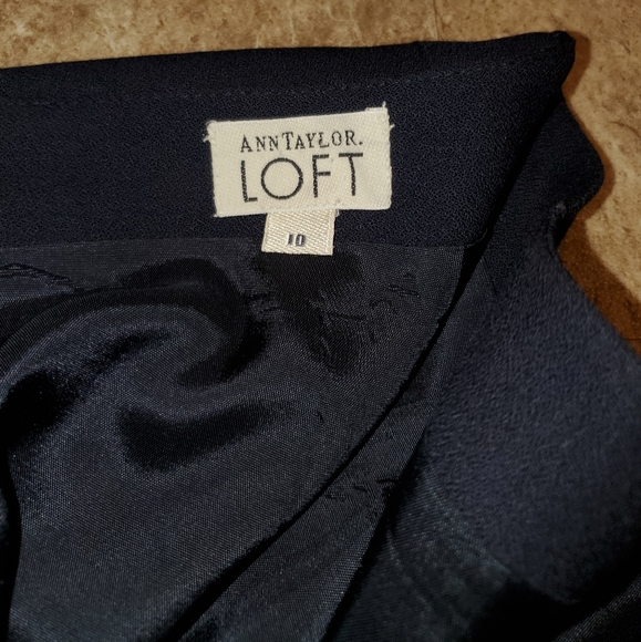 Ann Taylor LOFT Dark blue pencil skirt - Picture 4 of 4